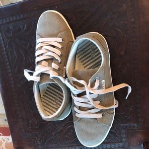 Taos Star Fashion Sneakers
